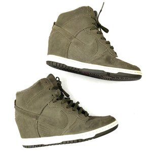 Nike Women's Dunk Sky Hi Medium Olive Hidden Wedge Sneakers Shoes size 9